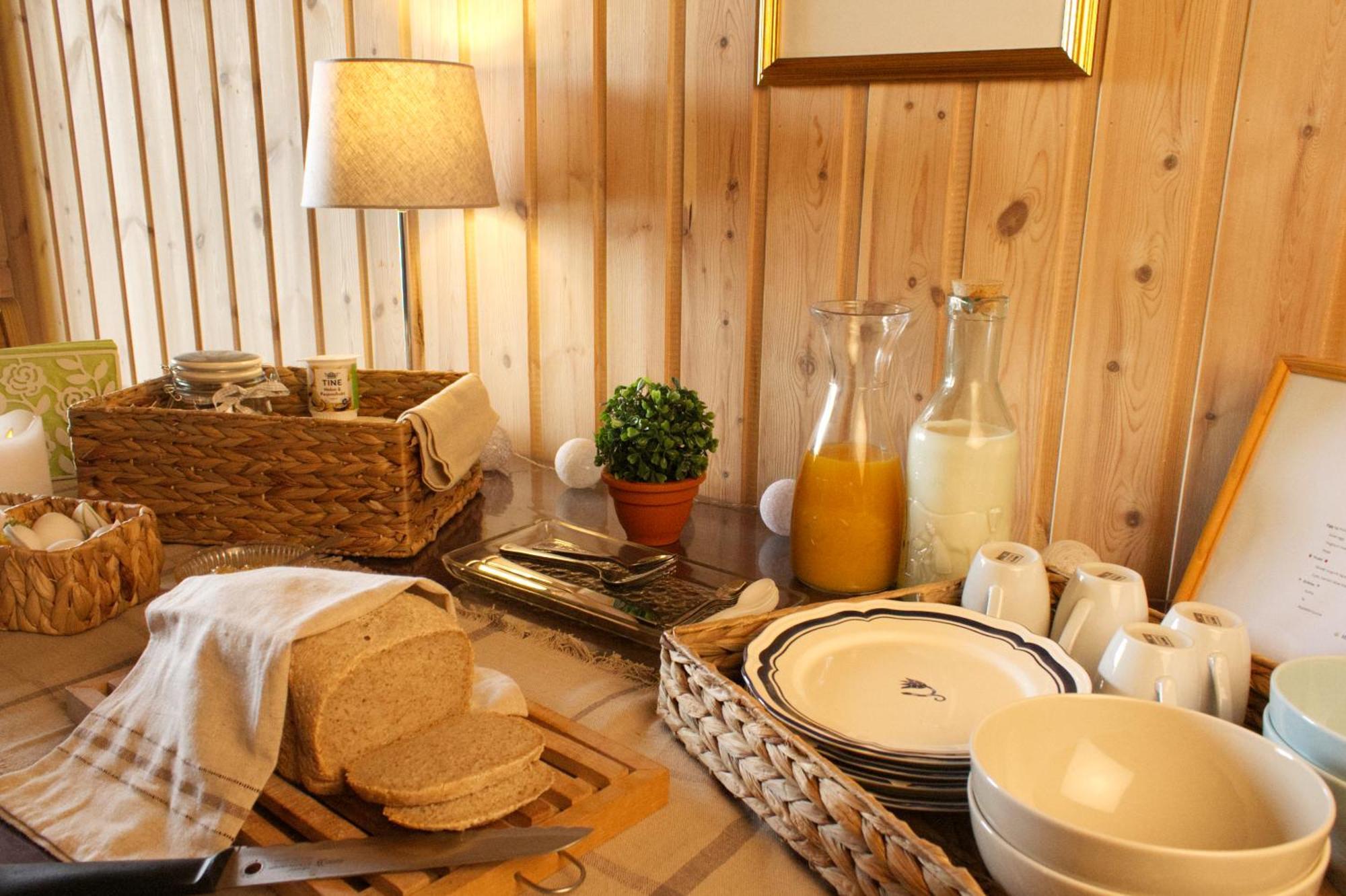 Bed And Breakfast Nordic Horn Brostadbotn Eksteriør billede